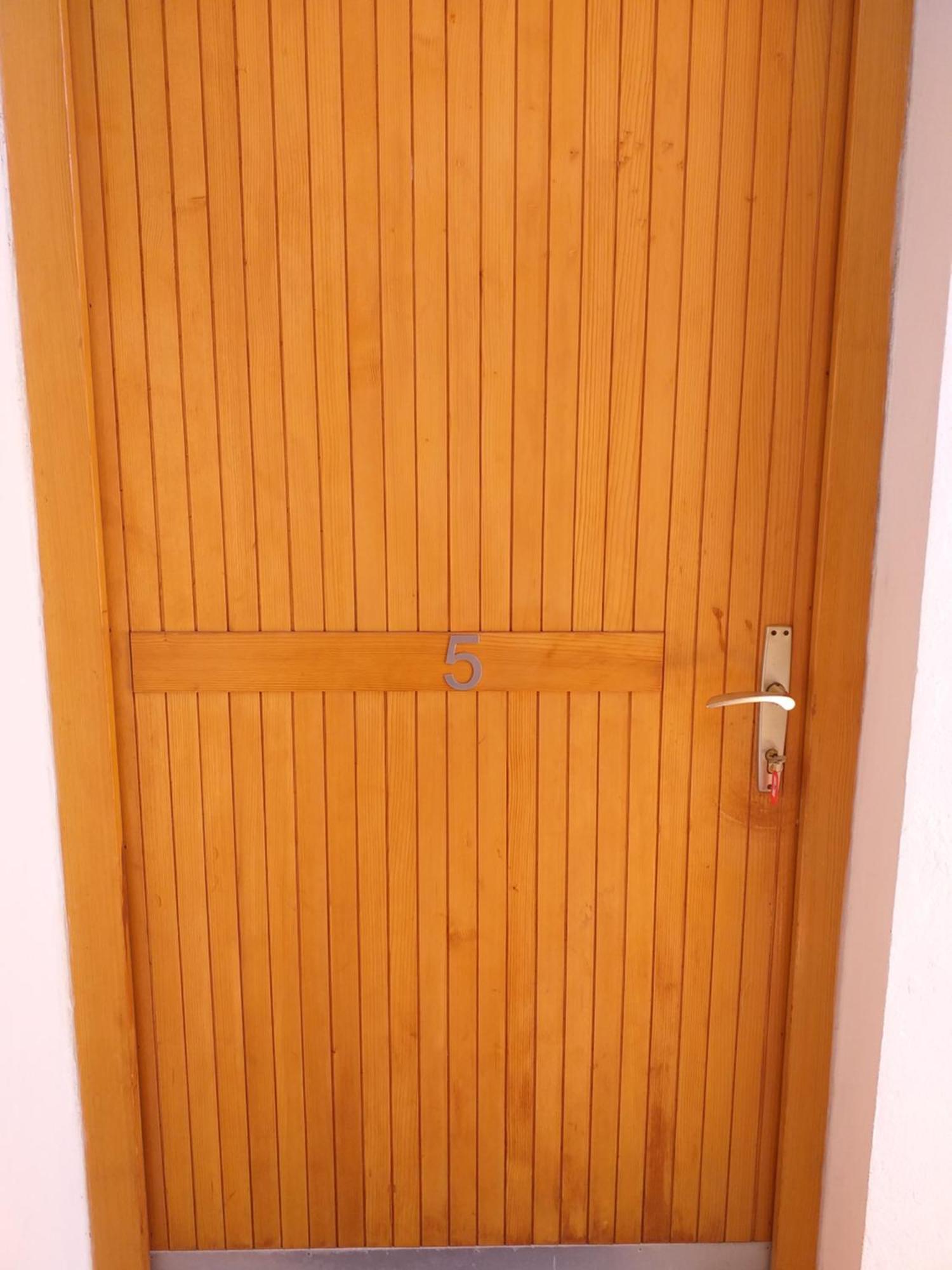 Apartments I-P مالينسكا الغرفة الصورة