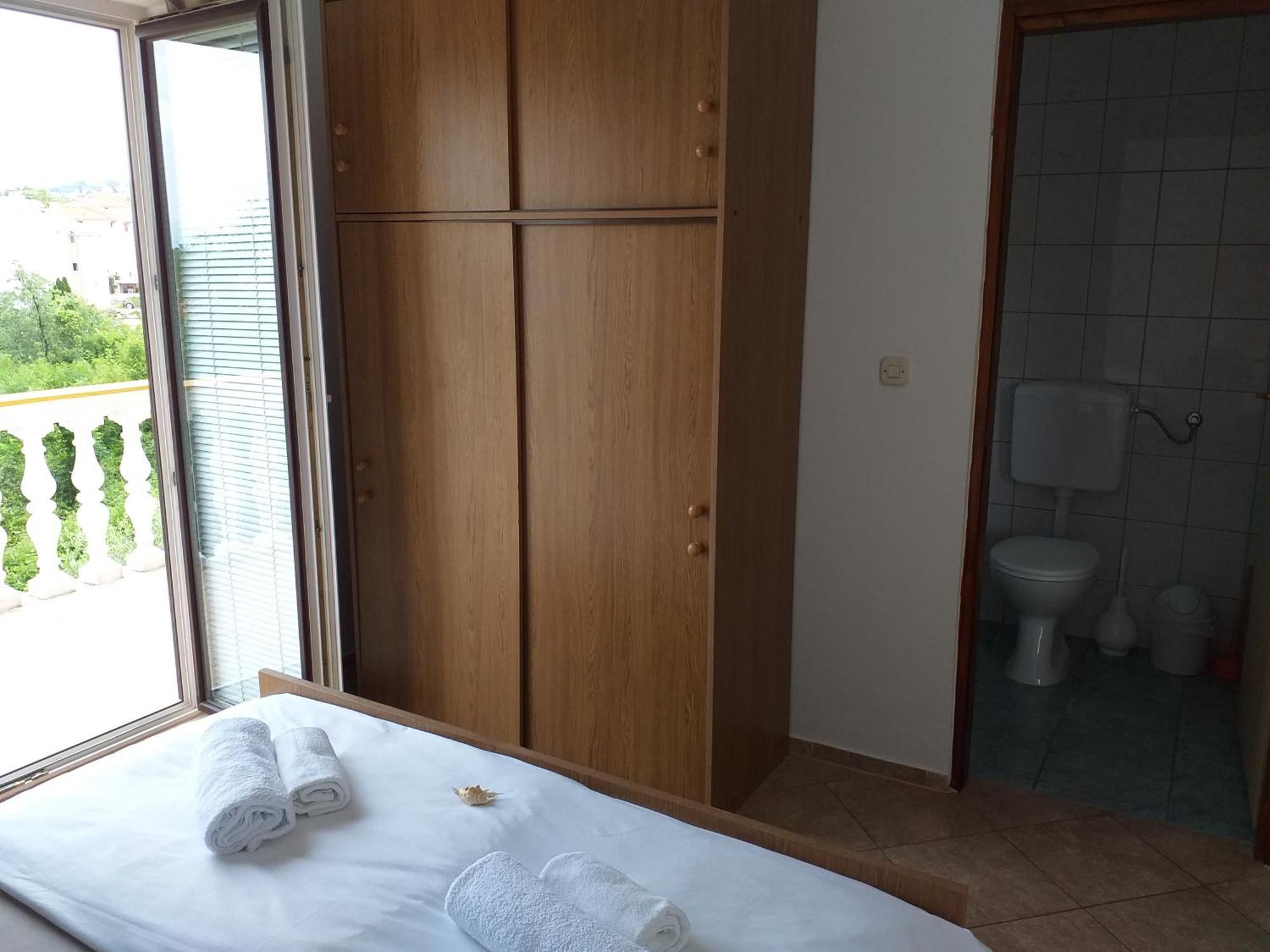 Apartments I-P مالينسكا الغرفة الصورة